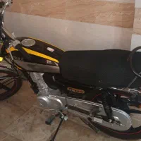 موتورسیکلت ۱۲۵ پرواز درحدصفر کم کار