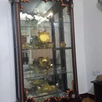 ویترین چوب راش