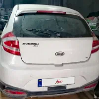 ام وی ام 315  هاچبک