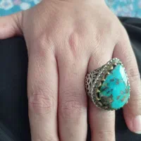 انگشتر فیروزه نیشابور زنده