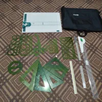 تخته رسم  معماری با کیف و  شابلون های  ترسیمی