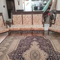 مبل سلطنتی به همراه میز نهار خوری