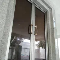 تعمیرات درب و پنجره