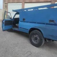 وانت حمل بار نیسان