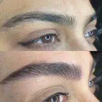 میکروبلیدینگ ابرو توسط مربی