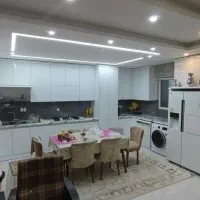 تک واحدی ۱۸۰متری/دارای دو پارکینگ /طالقانی ،۲۲بهمن