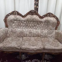 دو دست مبل سلطنتی راحتی چوب اصل محکم