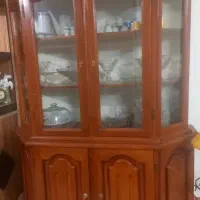 بوفه چوبی و جادار فروش فوری