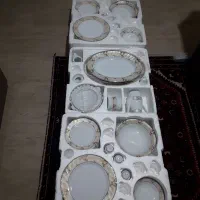 سرویس‌۱۰۲پارچه‌زرین(آکبند)