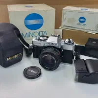 دوربین کلکسیونی مینولتا XG.1 همراه با لنز و فلاشر