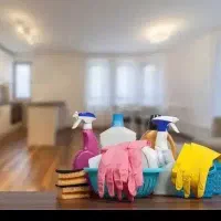 استخدام یک نفر خانم نظافت منزل