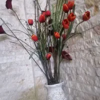 گل و گلدان