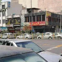 125 متر بر اصلی توحید سند اداری ط بالای مغازه