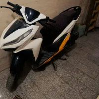 موتور سیکلت کلیک