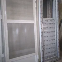 تعمیرات درب وپنجره الومنیوم قدیمی وپوسیده درمنزل