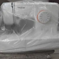 چرخ خیاطی مارک معروف برادر با کارتن