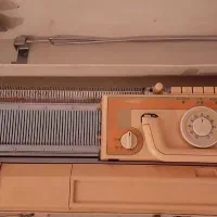 ماشین بافتنی برادر ۸۴۰ به همراه کشباف