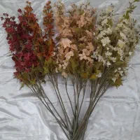 گل مصنوعی رنگهای ملایم و زیبا