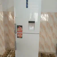 یخچال فریزر در حد نو