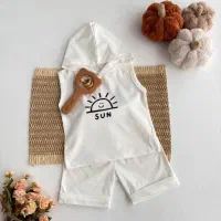 تعدادی حراجی بعلت جمع کردن مغازه