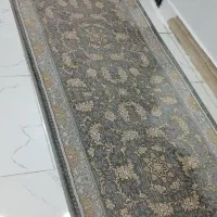 فرش نگین و کناره یک در سه قالیچه