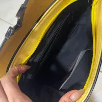 کیف|کیف، کفش، کمربند|مهاباد (آذربایجان غربی), |دیوار