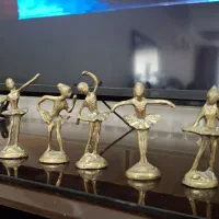 مجسمه برنجی
