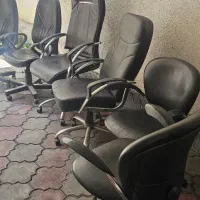 ۶ تا صندلی جک دار و دوتا ویترین