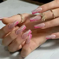 کاشت‌ناخن‌با‌بهترین‌متریال
