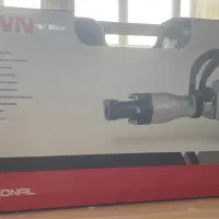 هیلتی ۲۷ کیلویی کرون