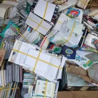 خرید کارتن و کتاب توسط خانوم ، نماینده کارخانه