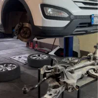 شاگرد برای تعمیرات جلوبندی