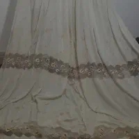 .پرده در حد نو سالم وتمیز