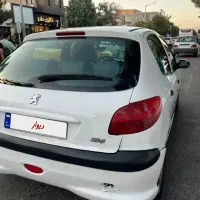 ماشین ۲۰۶