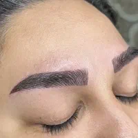 میکرو ابرو1200 فیبروز1400 کاشت ناخن390 کاشت مژه500