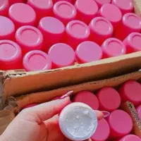 بر طرف کننده لک کرم اماراتی