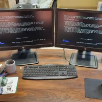 کیس کامپیوتر SSD 512 i5 همراه با دو عدد مانیتور