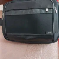 کیف کارمندی و ماشین حساب