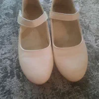 کفش دخترانه سایز ۳۷