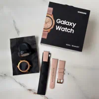 Galaxy Watch 42mm SM-R810 رزگلد بسیار تمیز
