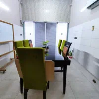 اجاره ساعتی فضای کاری و آموزشی
