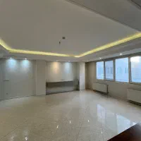 134-متری-دو-خواب-دریاچه