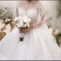لباس عروس مزون هستی