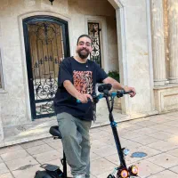 اسکوتر سبد دار