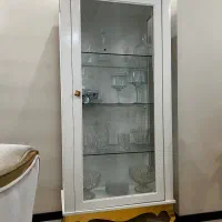 بوفه ۴ طبقه چوب سفید با پایه طلایی