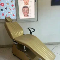 صندلی طرح برقی کاملا سالم