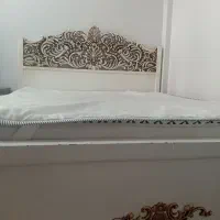 تخت خواب سفید دونفره