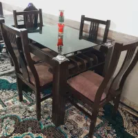 چند مدل میز نهار خوری ۴نفره