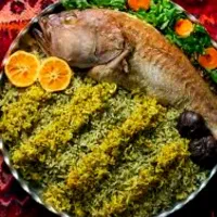 نیازمند ۱ نفر آشپز،۱نفر کمک آشپز،یک نیروی ساده