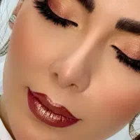 تخفیف ویژه خدمات میکاپ وشنیون عروس وهمراهان